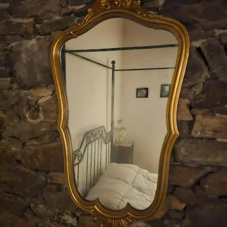 Romantic Studio In A Castle 30m² + Parking Appartement