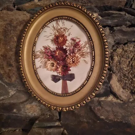 Romantic Studio In A Castle 30m² + Parking Apartment *